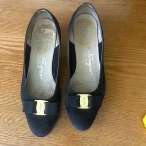 Authentic Salvatore Ferragamo Vara shoes